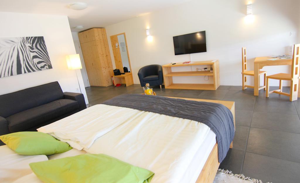 Eco Boutique Hotel Ams Beagle Bled Esterno foto